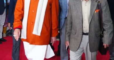 धामी सरकार के चार साल में बने 819 पंचायत भवन, प्रदेश में सात हजार किमी से अधिक सड़कें हुईं गड्डा मुक्त