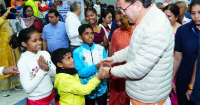 हिमाद्रि आइस रिंक की प्रथम वर्षगांठ कार्यक्रम में शामिल हुए मुख्यमंत्री पुष्कर सिंह धामी, भारत की एकमात्र अंतरराष्ट्रीय स्तर की आइस रिंक को बताया देश और प्रदेश की शान