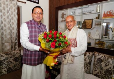 पूर्व मुख्यमंत्री भगतदा से मिले मुख्यमंत्री पुष्कर सिंह धामी,  भारत सरकार द्वारा देश के प्रतिष्ठित नागरिक सम्मान “पद्म भूषण” से सम्मानित किए जाने पर दी बधाई और शुभकामनाएं