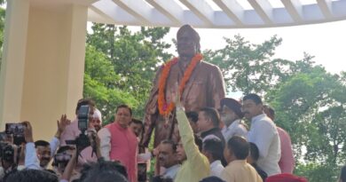 मुख्यमंत्री पुष्कर सिंह धामी ने शहीद ऊधम सिंह काम्बोज की प्रतिमा का किया अनावरण, पार्किंग एवं आधारभूत विकास परियोजनाओं की दी सौगात