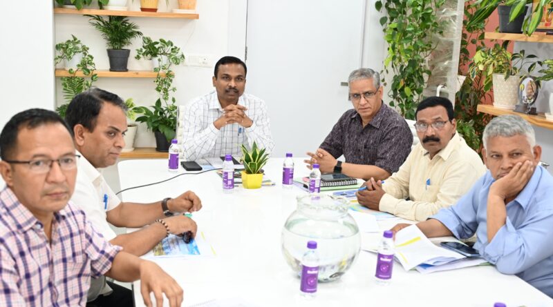 SIR में 8 लाख से अधिक ”अनकलेक्टेड श्रेणी” में शामिल, निर्वाचन आयोग ने माँगा राजनीतिक दलों से सहयोग
