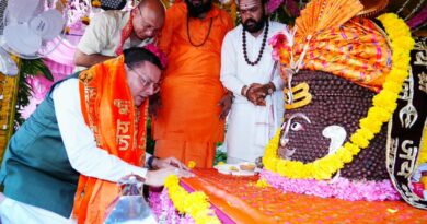 टपकेश्वर महादेव की भव्य शोभायात्रा में शामिल हुए मुख्यमंत्री पुष्कर सिंह धामी
