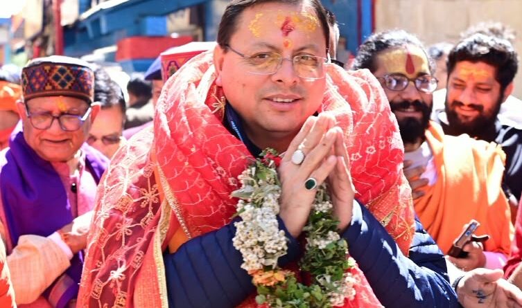 श्री बदरीनाथ धाम में मुख्यमंत्री पुष्कर सिंह धामी ने की पूजा-अर्चना, मास्टर प्लान के कार्यों का लिया जायजा