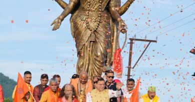 हरिपुर कालसी में गूंजा माँ यमुना का जयघोष, मुख्यमंत्री धामी ने किया माँ यमुना की प्रतिमा का अनावरण और हरिघाट का लोकार्पण