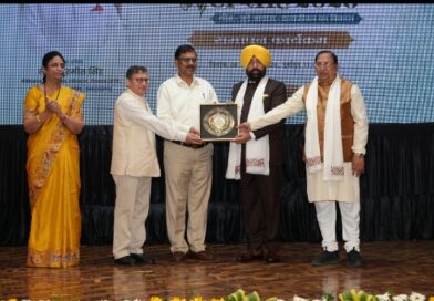 वन्य जीव सप्ताह 2026 कार्यक्रम में सम्मानित हुए MD UPCL पी  सी ध्यानी,  राज्यपाल ने पुरस्कार देकर किया सम्मानित