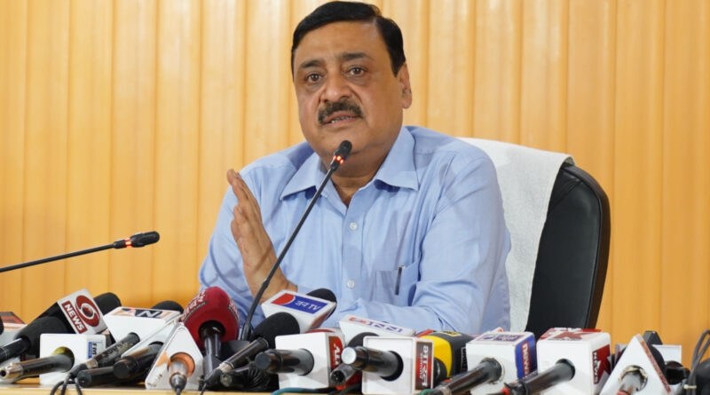 ग्लोबल इन्वेस्टर समिट पर भ्रामक खबरों को सचिव उद्योग विनय शंकर पांडे ने किया खारिज, बोले—₹1.01 लाख करोड़ से अधिक के निवेश की ग्राउंडिंग, पूरा डेटा सार्वजनिक