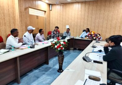 MD UPCL पी सी ध्यानी ने समीक्षा बैठक में दिए कई निर्देश,  श्रीनगर और टिहरी मंडल को शत प्रतिशत राजस्व वसूली के दिए आदेश